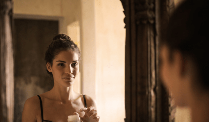 Ketahui 5 Pemicu Kulit Wajah Rentan Break Out Selama Stay At&nbsp;Home